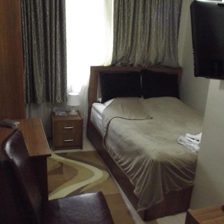 Borpark Otel Emet Luaran gambar